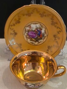 Vintage GLORIA Rembrandt Porcelaon Gold Tea Cup & Saucet Set ' Courting Couple'